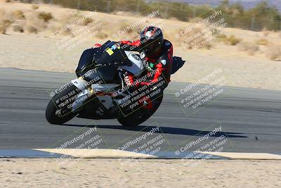 media/Jan-08-2022-SoCal Trackdays (Sat) [[1ec2777125]]/Turn 6 Inside (1pm)/